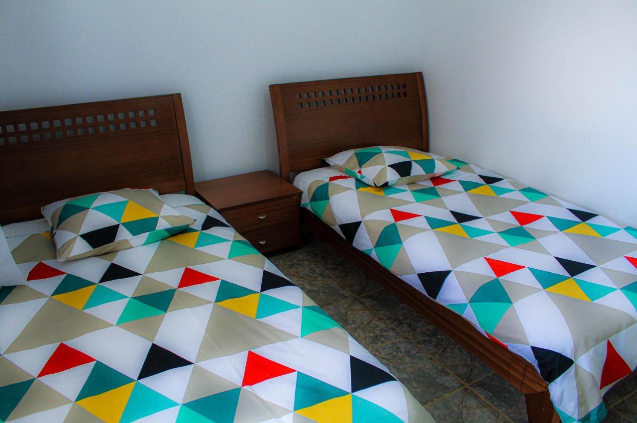 Les Camelias Apartment *